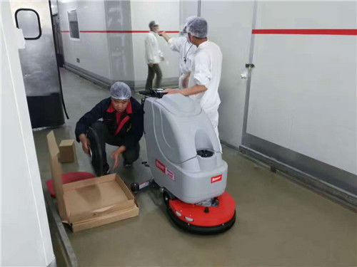 南寧食品廠引入洗地機提升環境衛生與生產效率